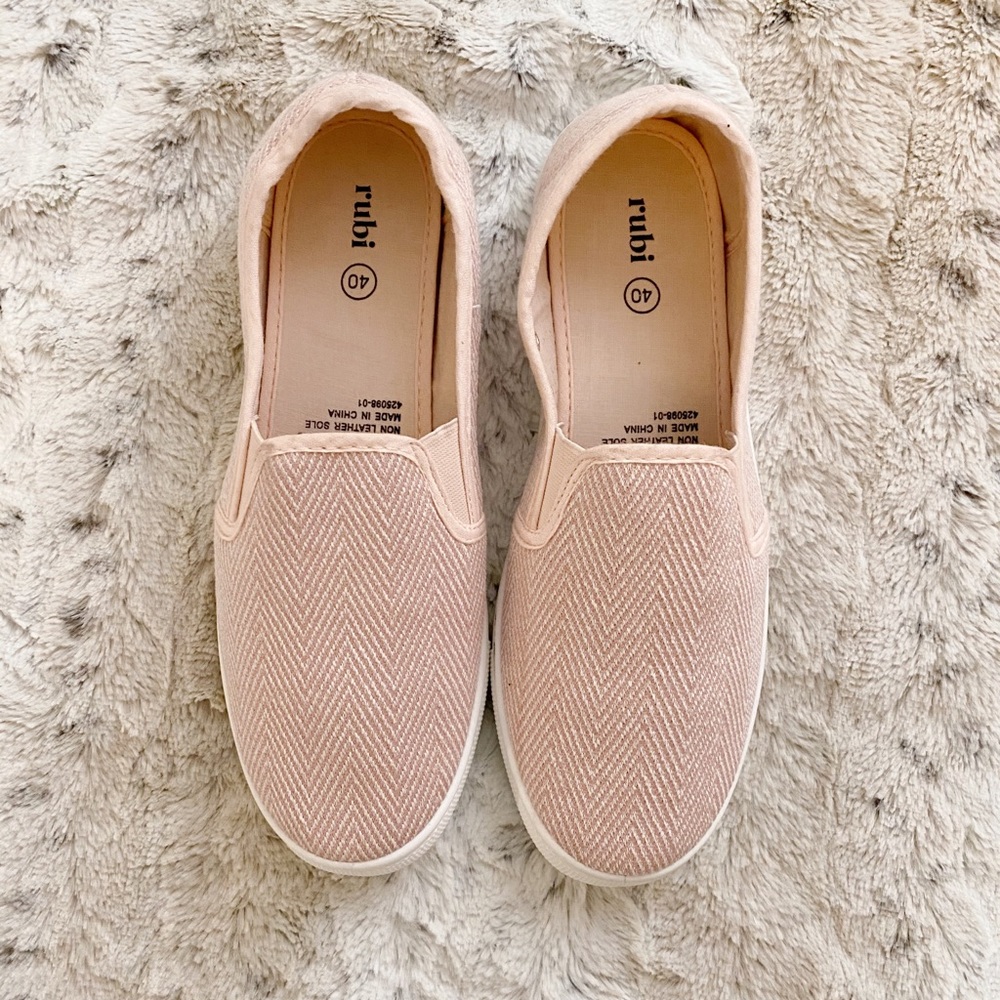 ✨NEW✨ Blush Pink Slip-On Shoes